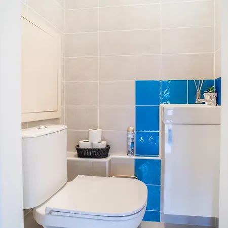 Apartament Cozy And Quiet In Wider Center Bratysława