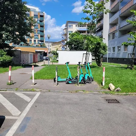 Cozy And Quiet In Wider Center * Bratysława