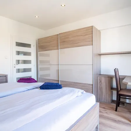Daire Cozy And Quiet In Wider Center Bratislava