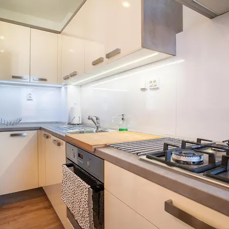 Cozy And Quiet In Wider Center Bratislava